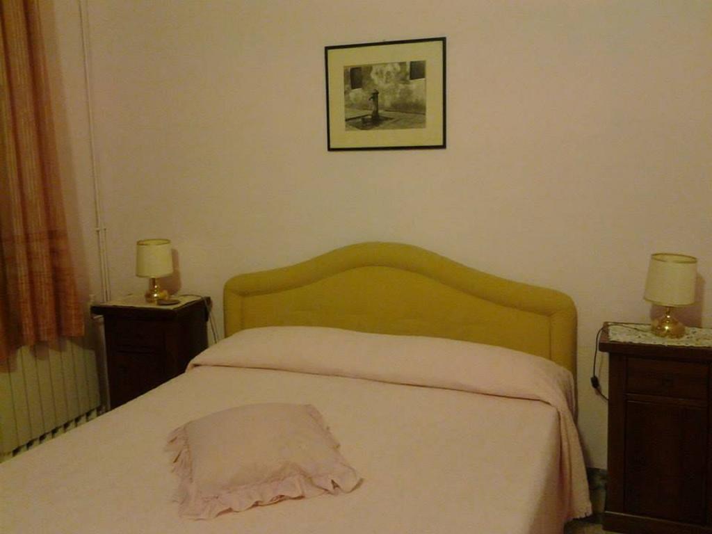 Villa Lea Viareggio Phòng bức ảnh